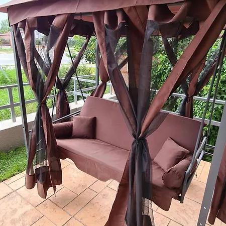 Apartamentul 